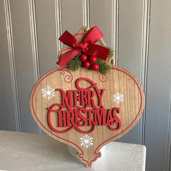 NWT- Merry Christmas Wooden Ornament Shaped Decoration Sign - Picture 14 of 17